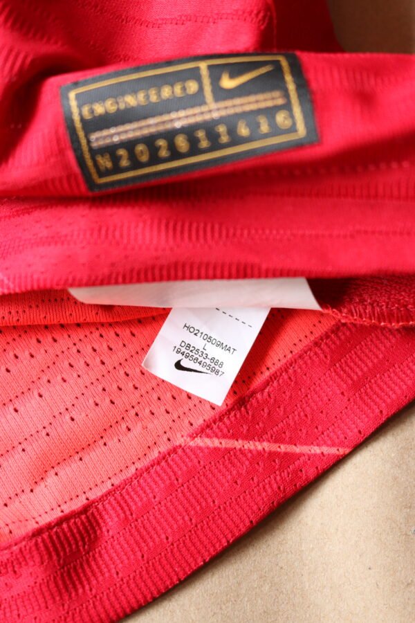 Camiseta Liverpool Version jugador Titular 2021- 2022