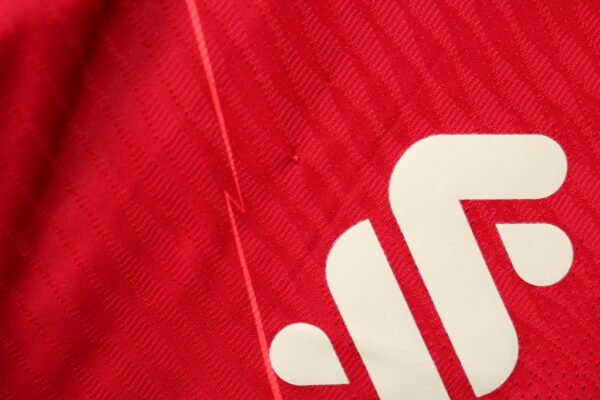 Camiseta Liverpool Version jugador Titular 2021- 2022