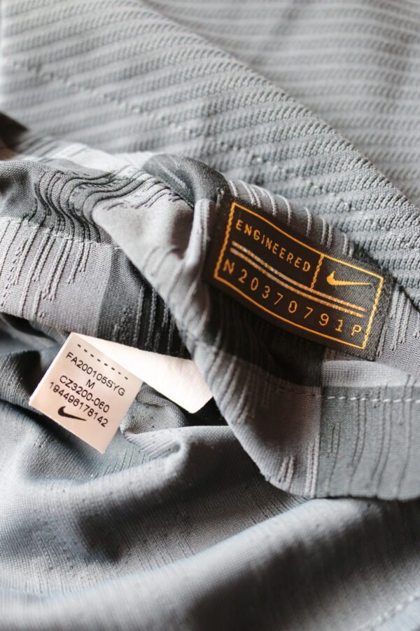 IMG_0133 Camiseta Liverpool Version jugador Tercera equipacion 2020-2021